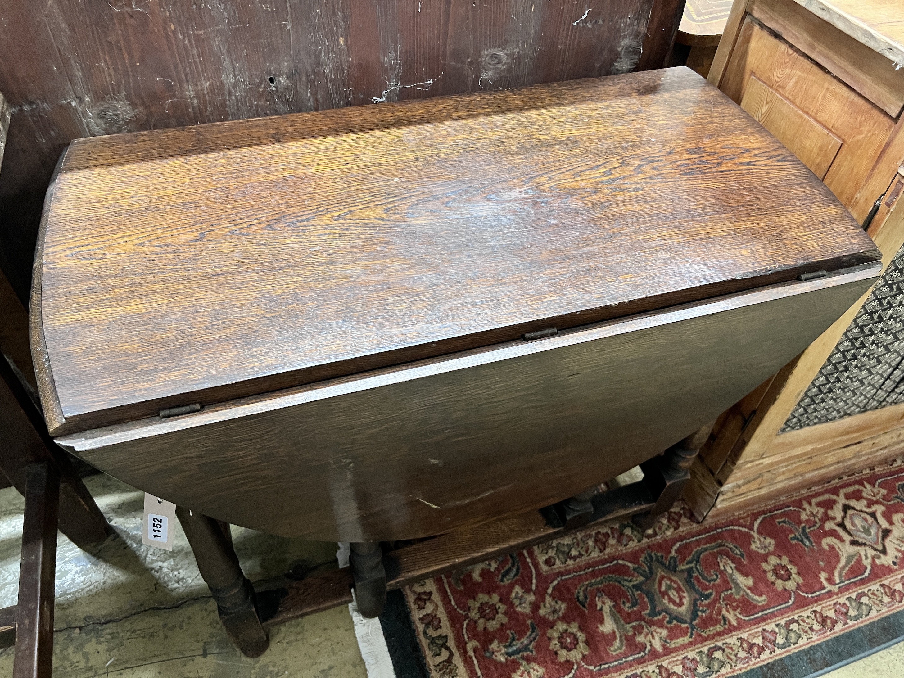 An 18th century and later oak gateleg table, width 90cm